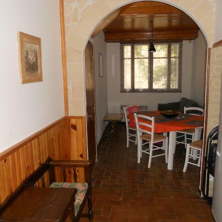 הוילה קוויאן Entre L'Eglise Et La Place מראה חיצוני תמונה