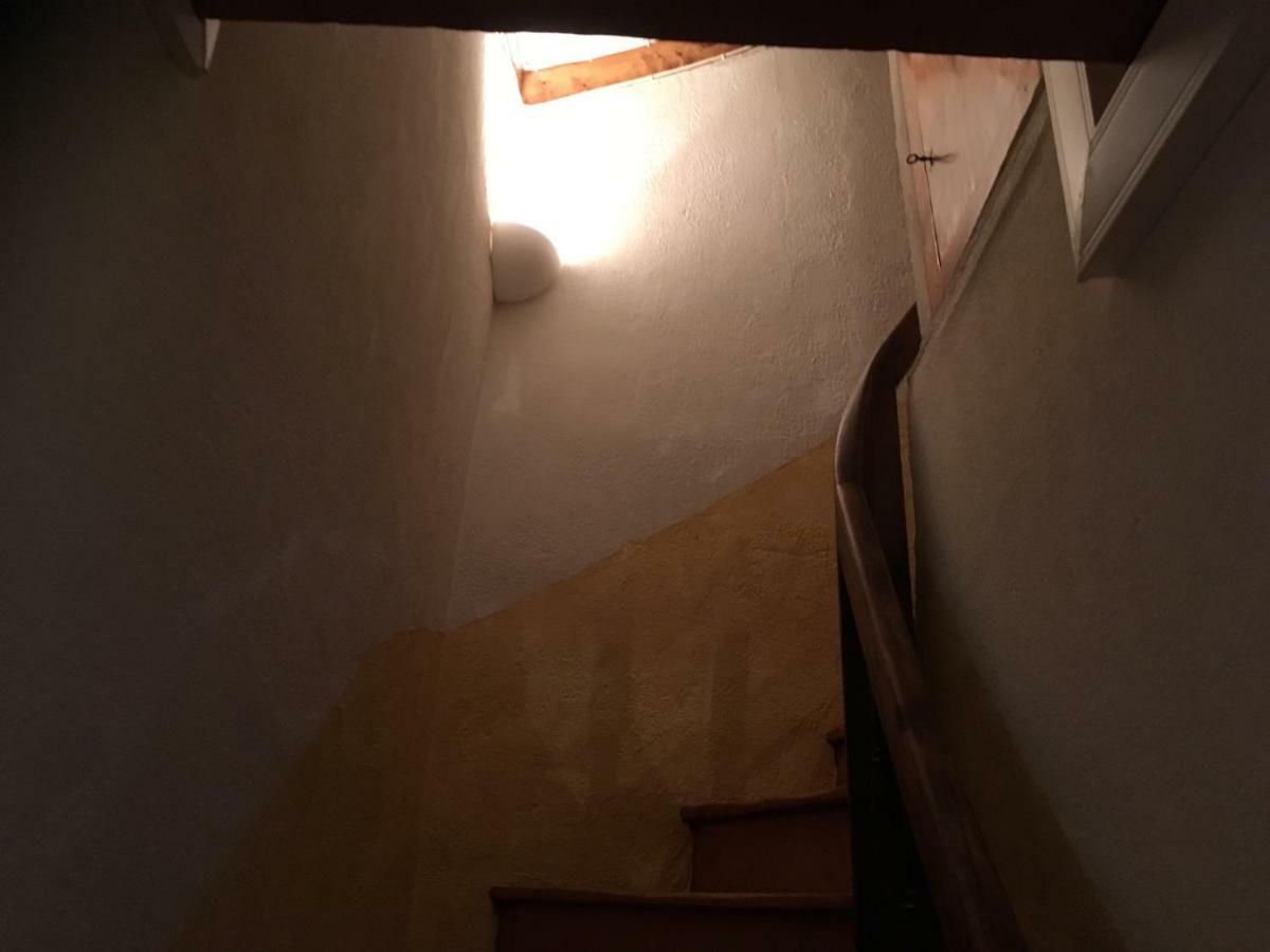 הוילה קוויאן Entre L'Eglise Et La Place מראה חיצוני תמונה