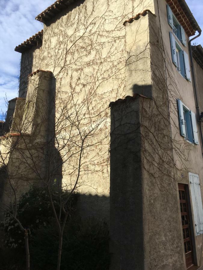הוילה קוויאן Entre L'Eglise Et La Place מראה חיצוני תמונה