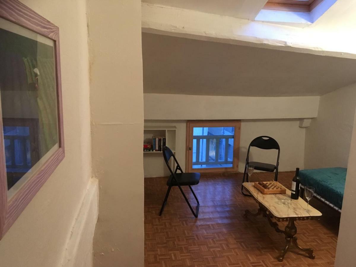 הוילה קוויאן Entre L'Eglise Et La Place מראה חיצוני תמונה